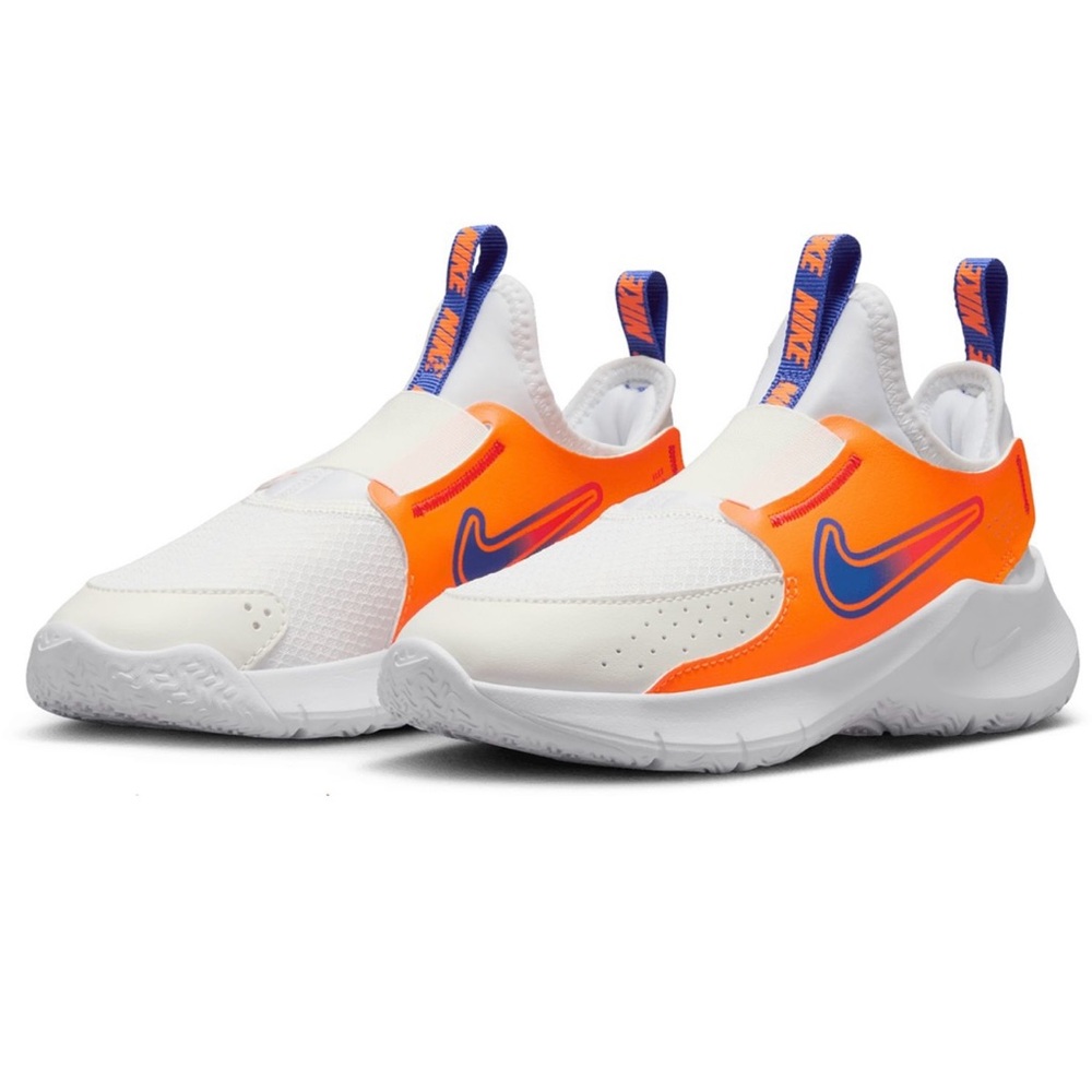 Nike kids’ preschool Flex runner 3 size 10 orange blue
Brand new